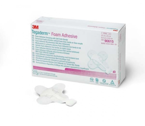 TEGADERM Foam m.Kleberand 6,9x6,9 cm 90615 (10 Stück)